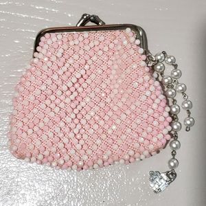 Pink and white coin purse - 468